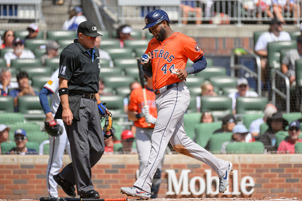 Houston Astros v Atlanta Braves